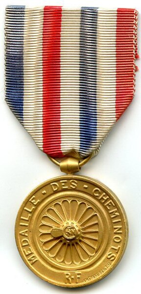 File:MÉDAILLE D’HONNEUR DES CHEMINS DE FER 1939 - 1953 or.jpg