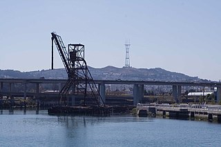 <span class="mw-page-title-main">Islais Creek</span> River in the United States of America