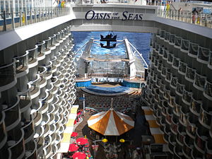 MS Oasis of the Seas - Aqua Theater amphitheatre - View from the up of the Boardwalk - Aug. 2011 - (1).jpg