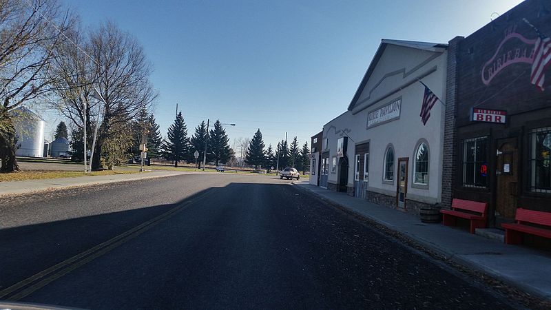 File:Main St Ririe Idaho Nov 2016.jpg