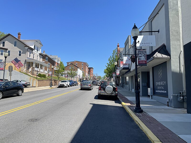 File:Main Street EB past 3rd Avenue Royersford PA.jpeg