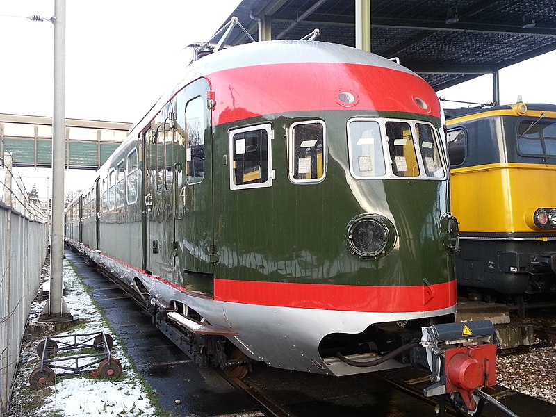 File:Materieel 36 Spoorwegmuseum Utrecht.jpg