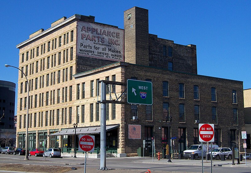 File:Minneapolis warehouses 16.jpg