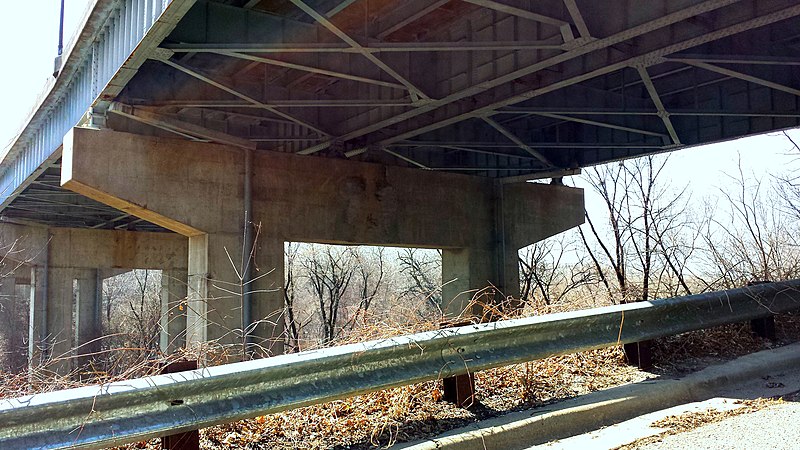 File:Minnesota State Highway 5 Bridge - panoramio (3).jpg
