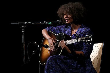 Mirel Wagner