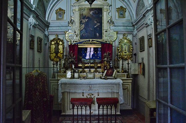  Capella privada a l'interior del Museu Romàntic Can Papiol a Vilanova i la Geltrú