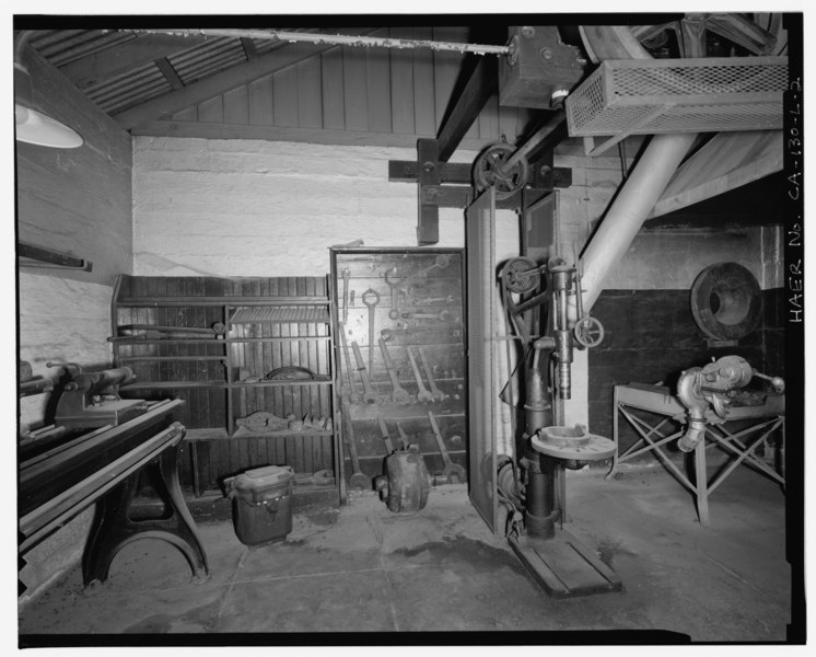 File:NORTHWEST WALL OF INTERIOR, SHOWING TOOL BOARD AND DRILL PRESS. VIEW TO NORTHWEST. - Santa Ana River Hydroelectric System, SAR-1 Machine Shop, Redlands, San Bernardino County, HAER CAL,36-REDLD.V,1L-2.tif