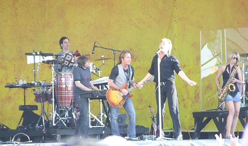 File:New Orleans Jazz Fest 2007 Rod Stewart.jpg