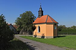 کلیسای کوچک در روستا