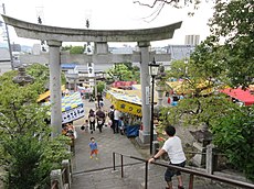 9月に行われる天満天神祭