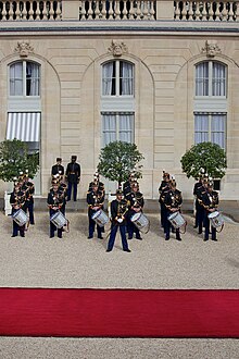 The dismounted Fanfare Band of the Republican Guard. PR-2012-05-15 IMG 1570.jpg