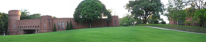 Ricardo Brennand Institute Museum in Recife. Panorama instituto ricardo brennand.jpg