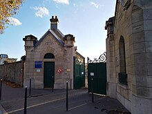 Paris 12e - Entrée cimetière Valmy (nov 2018).jpg