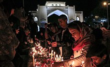 People in Shiraz light candles at Quran Gate People in Shiraz turn on the candle for victims of 2019 Shiraz floods 1.jpg