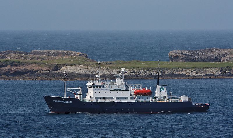 File:Polar Pioneer IMG 5090 (9192143716).jpg