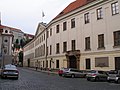 Будівля Палати депутатів парламенту Чеської Республіки, одна з найстаріших досі діючих парламентських будівель у світі