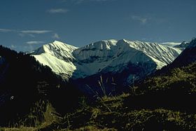 Vue du Rauheck (à gauche) et du Kreuzeck (à droite) depuis l'Älpelekopf.