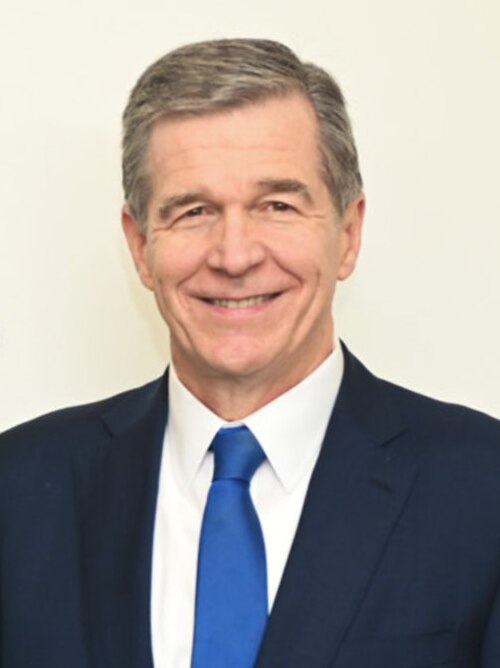 Image: Roy Cooper 2023