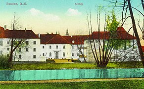 The palace seen from the park