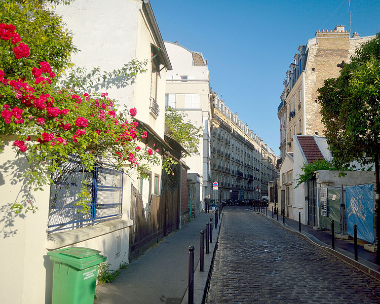 File:Rue Boyer-Barret, Paris 4 June 2015.jpg