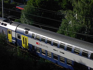 Doppelstockzug der Zürcher S-Bahn