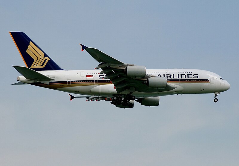 File:SIA Airbus A380, 9V-SKA, SIN.jpg