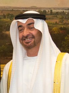 Cheikh Mohamed ben Zayed Al Nahyan dans le bureau ovale de la Maison Blanche, le lundi 15 mai 2017.jpg