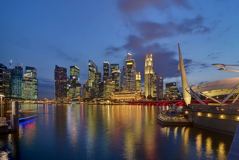 File:Singapore CBD skyline from Esplanade at dusk.jpg