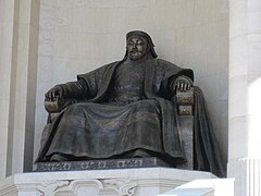 Statue of Genghis Khan (Government House, Ulaanbaatar), 2006