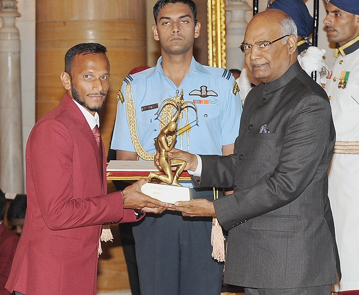 File:The President, Shri Ram Nath Kovind presenting the Arjuna Award, 2017 to Shri S.V. Sunil for Hockey, in a glittering ceremony, at Rashtrapati Bhavan, in New Delhi on August 29, 2017.jpg