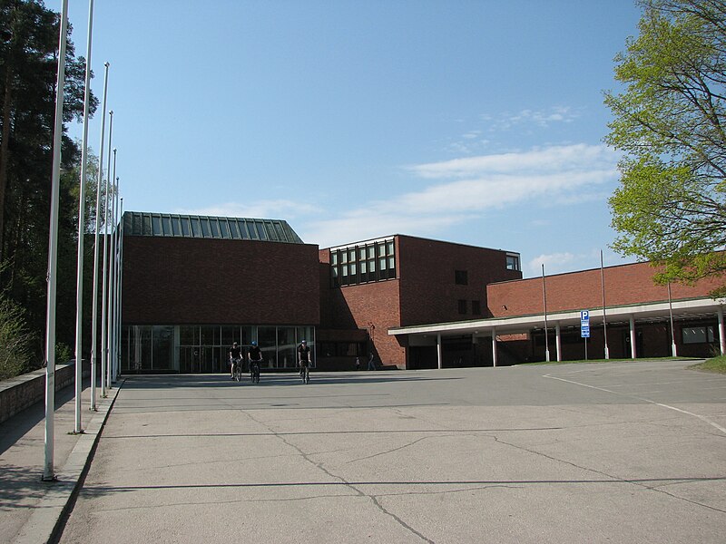 File:The main building C, Capitolium, of the University of Jyväskylä.jpg