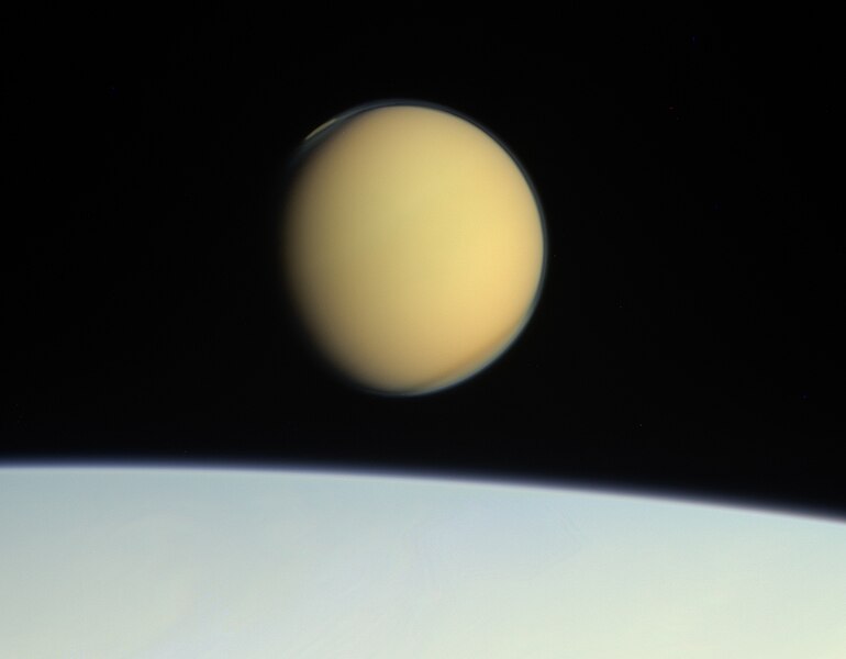 File:Titan - July 1 2012 (42434759790).jpg