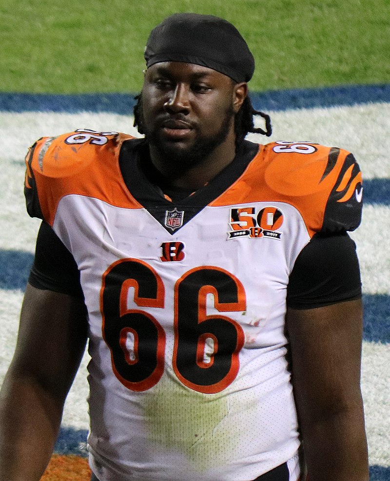 X-এ VYPE Houston: Today's #wherearetheynow Wednesday goes to Trey Hopkins.  The former North Shore standout played for the University of Texas and  currently stars for the Cincinnati Bengals. @THopkins75 #vypehouston  #vypetexas  /