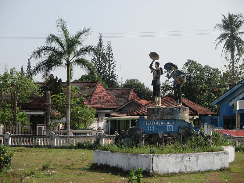 Berkas:Tugu Tani.jpg