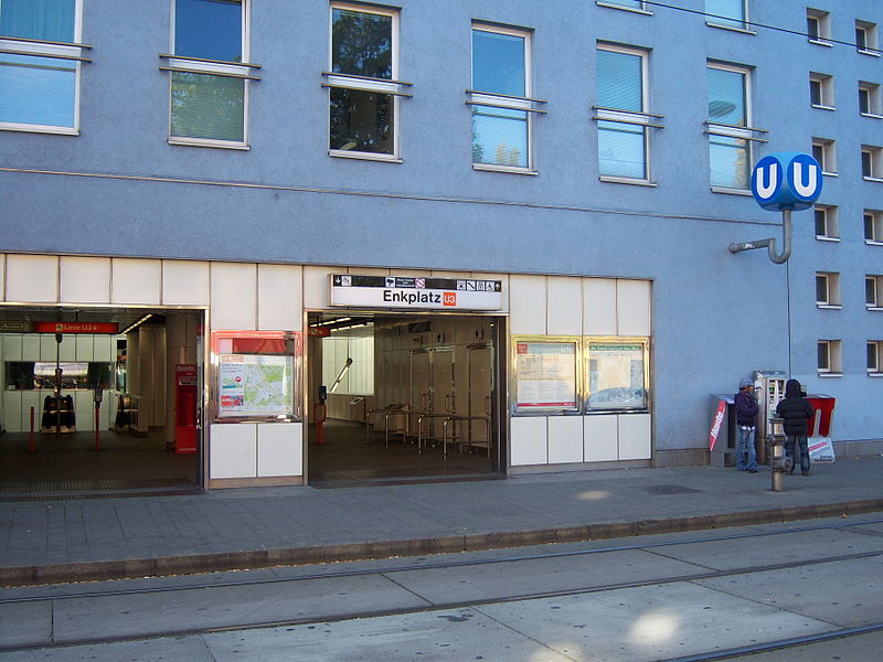 File:U3 Enkplatz 1.JPG