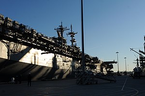 US Navy 120130-N-XB816-046 Sailors prepare the amphibious assault ship USS Wasp (LHD 1) to get underway for Exercise Bold Alligator 2012 (BA2012).jpg