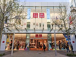 Uniqlo, Murray Street, Perth, September 2018.jpg