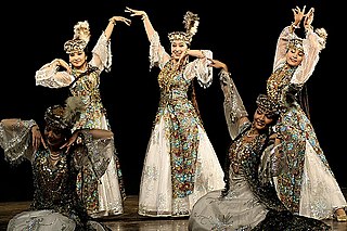 <span class="mw-page-title-main">Dance in Uzbekistan</span> Overview of folk dance traditions in Uzbekistan