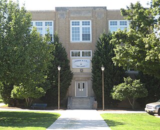 <span class="mw-page-title-main">Woodbury Junior-Senior High School</span> High school in Gloucester County, New Jersey, United States