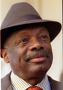 Brown sporting one of his many hats. WILLIE Brown, October 15, 1999.jpg