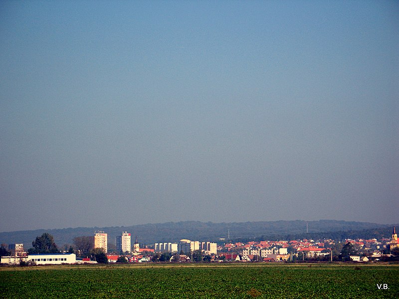 File:Пригород Братиславы. Фото Виктора Белоусова. - panoramio.jpg