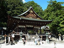 近 江 八 幡 市 に て 日 牟 禮 幡 宮 の 拝 殿 Himure-hachiman-gū 2012.8.26 - Panoramio.jpg