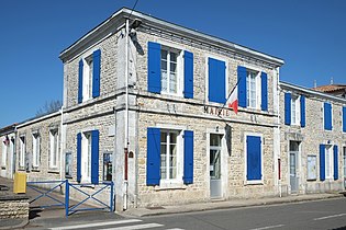 103 - Mairie - St Christophe.jpg