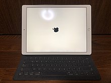 12.9inch iPad Pro 2nd generation silver.jpg