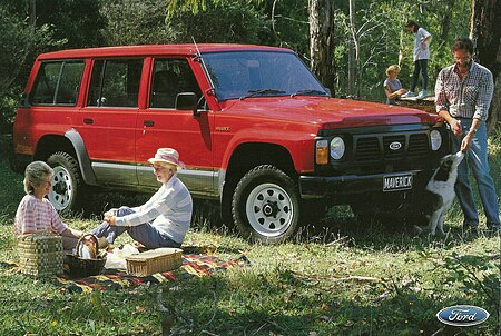 ไฟล์:1988 Ford Maverick as sold in Australia (4484589781).jpg