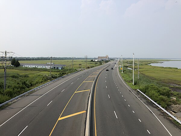 U.S. Route 30 westbound entering Absecon