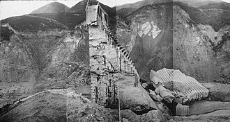 A cross section view of the St Francis Dam after collapse 316177006-p.jpg