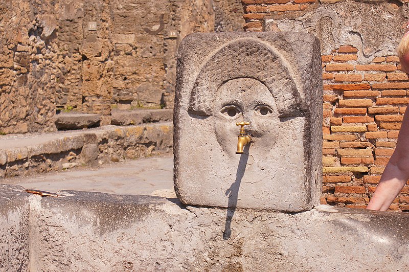 File:80045 Pompei, Metropolitan City of Naples, Italy - panoramio (19).jpg