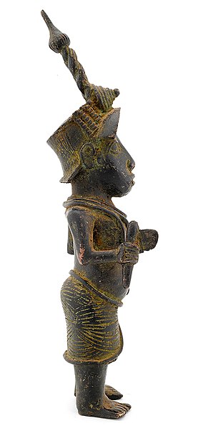 File:African sculpture (32717643655).jpg