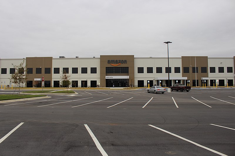 File:Amazon fulfillment center, Macon.jpg